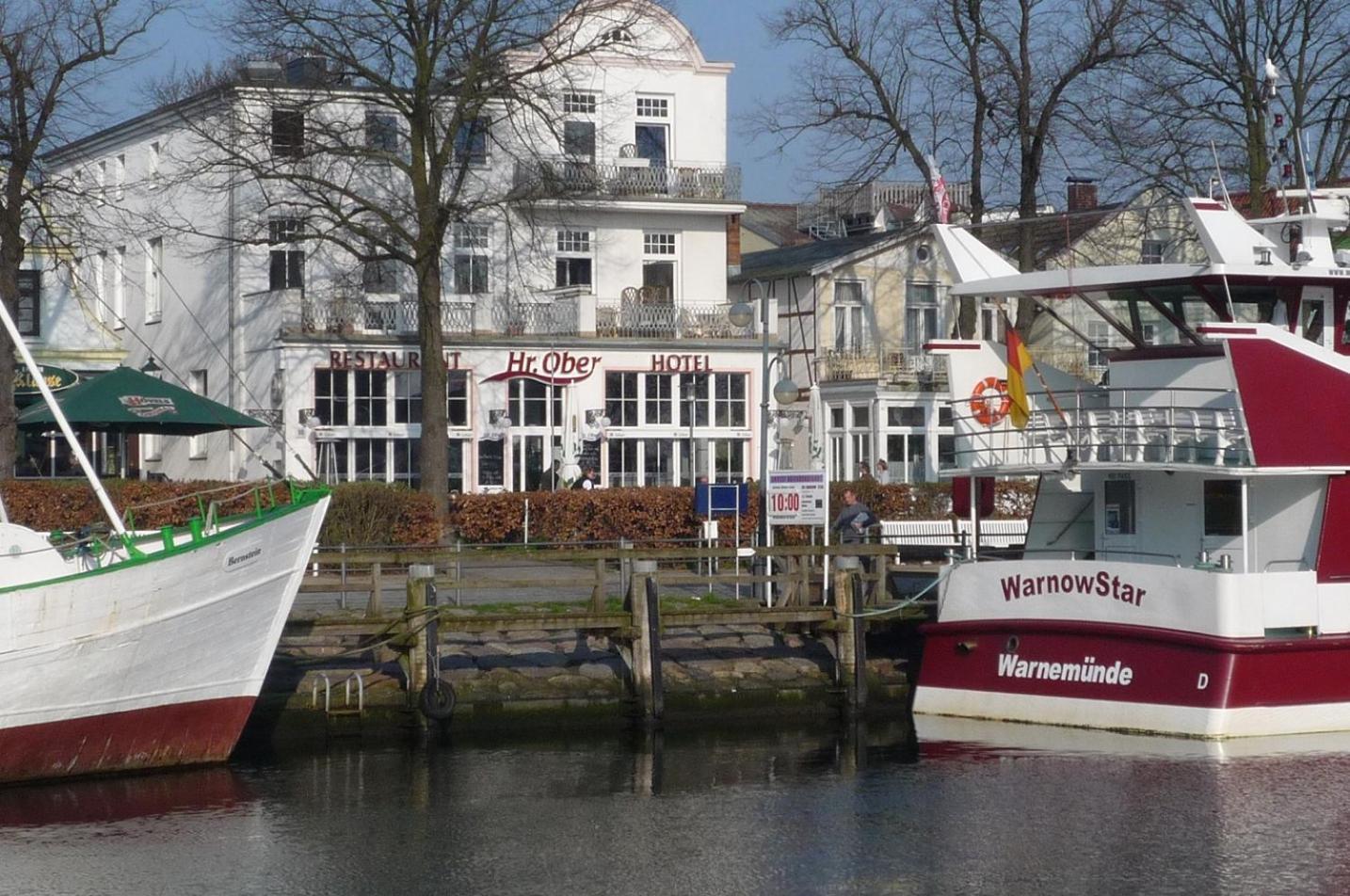 Doppelzimmer Tresen, Direkt Am Alten Strom Rostock Exterior photo